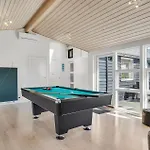 度假居 Five-bedroom In Rudkobing Spodsbjerg